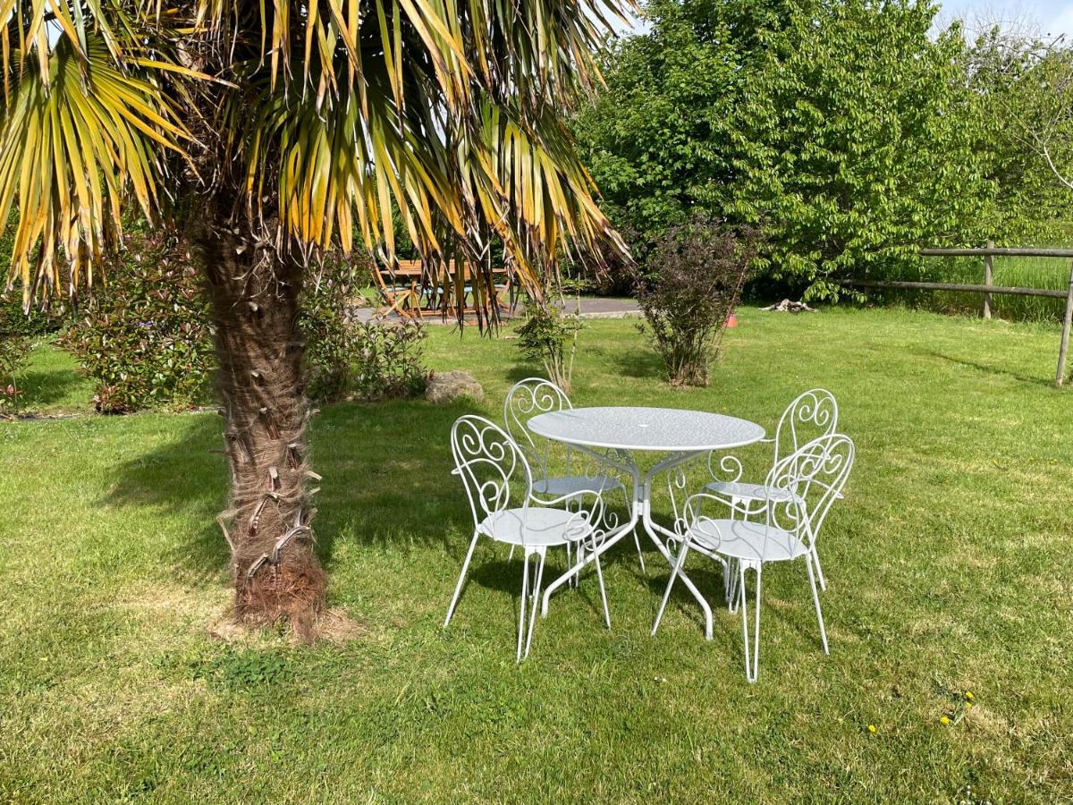 أونفلور Aux Murmures De La Nature B&B المظهر الخارجي الصورة